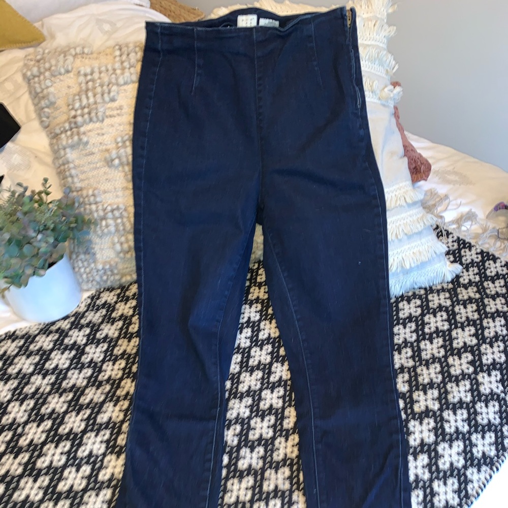 Ultra High Waist Pointe Denim